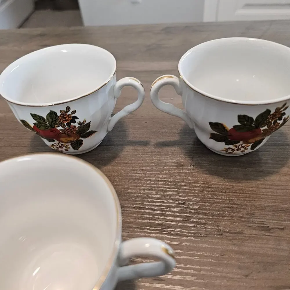 Vintage Enoch Wedgwood English Harvest Teacups Floral Coffee Cups 5-Set Cottage